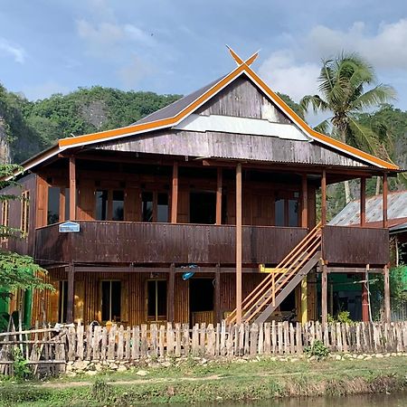 Nasrul House Homestay For Backpackers Maros Экстерьер фото