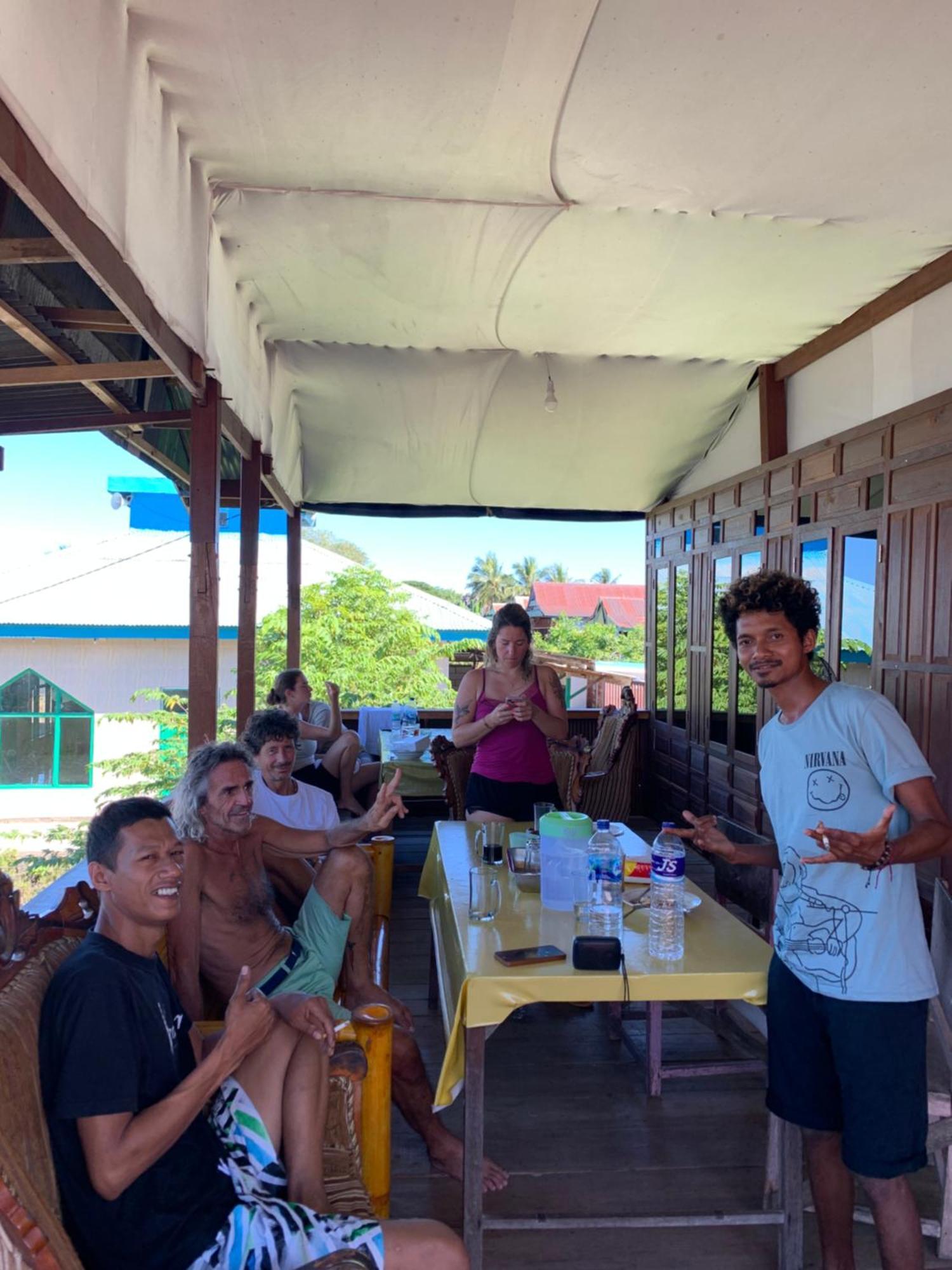 Nasrul House Homestay For Backpackers Maros Экстерьер фото
